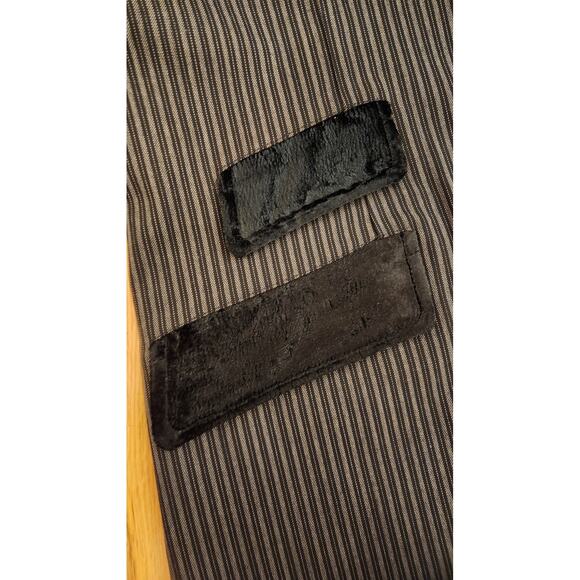 Mackintosh 104 Pinstripe Wool Overcoat - Velvet Trim (Made in Scotland) - Picture 6 of 9